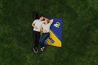 Picnic Time Los Angeles Rams Impresa Picnic Blanket