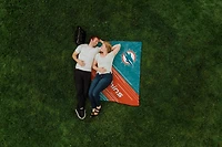 Picnic Time Miami Dolphins Impresa Picnic Blanket