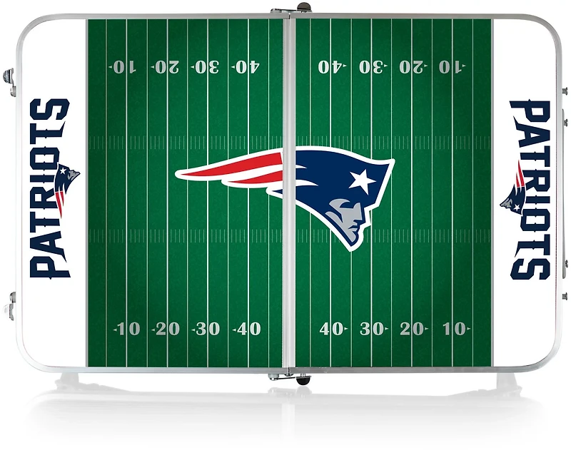 Picnic Time New England Patriots Mini Portable Folding Table