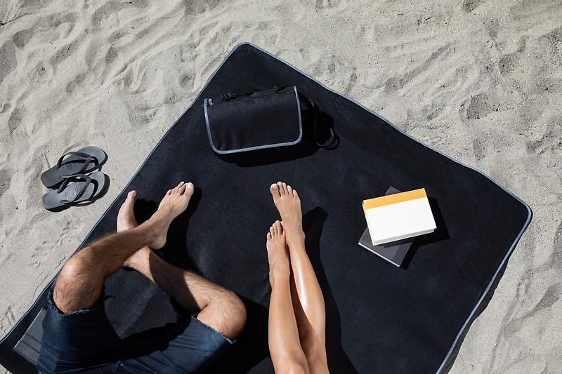 Picnic Time San Diego Chargers Outdoor Picnic Blanket Tote