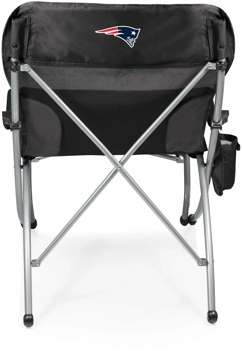 Picnic Time New England Patriots PT-XL Heavy Duty Camping Chair