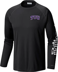 Columbia Sportswear Men's Texas Christian University Terminal Tackle Fish Flag Long Sleeve T-shirt