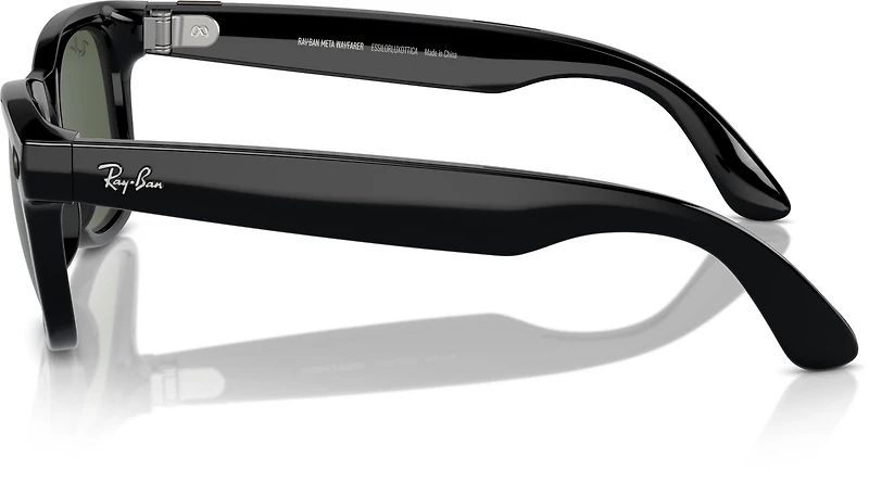 Ray-Ban Wayfarer Meta Wide Sunglasses