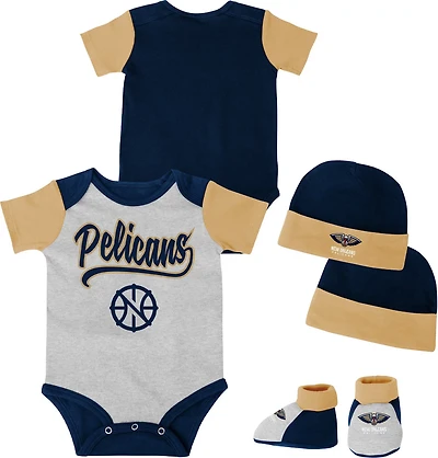 Outerstuff Infants' New Orleans Pelicans Buzzer Beater Creeper, Hat and Bootie Set
