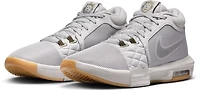 Nike Adult's LeBron Witness VIII Basketball Shoes