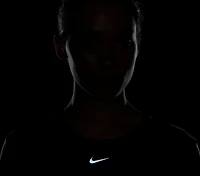 Nike Women's NK One Classic Dri-FIT Short Sleeve Shirt