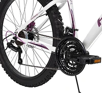 Huffy Women's Extent 26-in 18-Speed Mountain Bike
