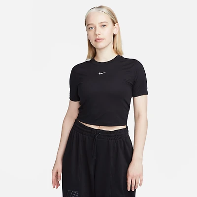 Nike Women's Sportswear Essentials Slim Cropped T-shirt