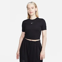 Nike Women's Sportswear Essentials Slim Cropped T-shirt