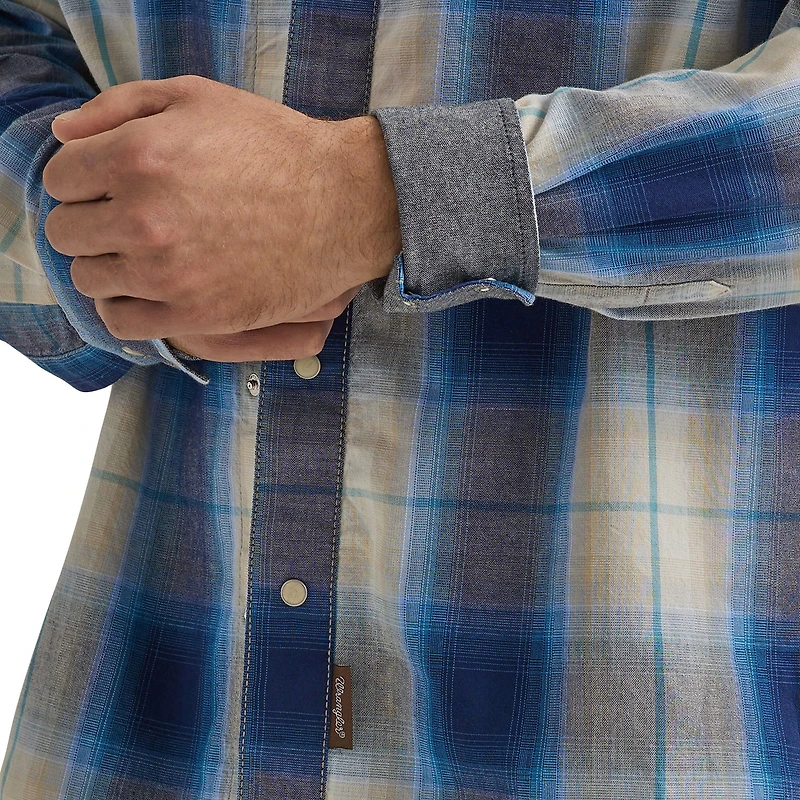 Wrangler Men's Retro Premium Western Long Sleeve Button-Down Shirt