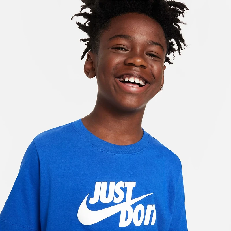 Nike Boys' Sportswear Just Do It Swoosh Graphic T-shirt