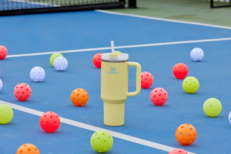 Stanley 40oz Adventure Quencher H2.0 FlowState Tumbler