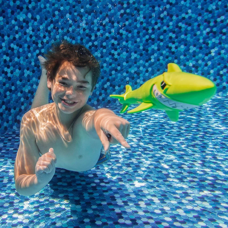 Prime Time Toys Mega Sharkpedo