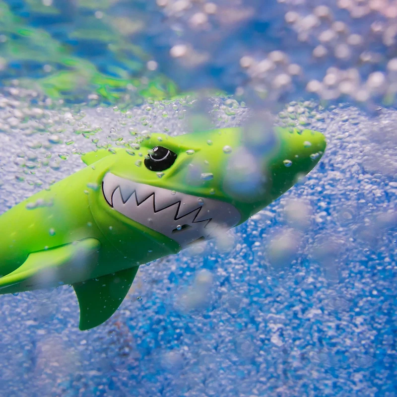 Prime Time Toys Mega Sharkpedo