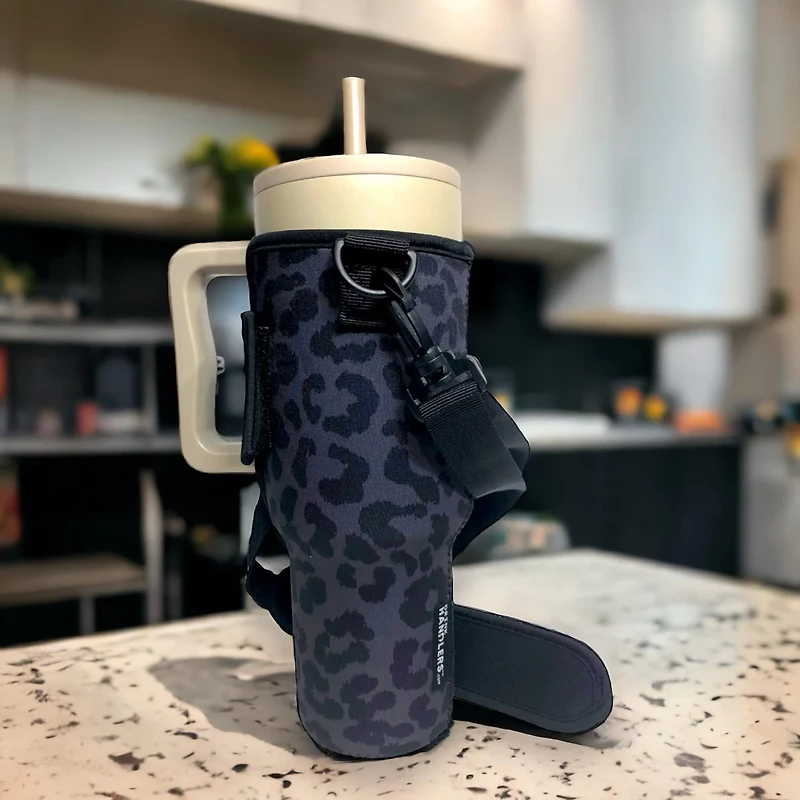 Lit Handlers Leopard 40 oz Handled Tumbler Carrying Sleeve