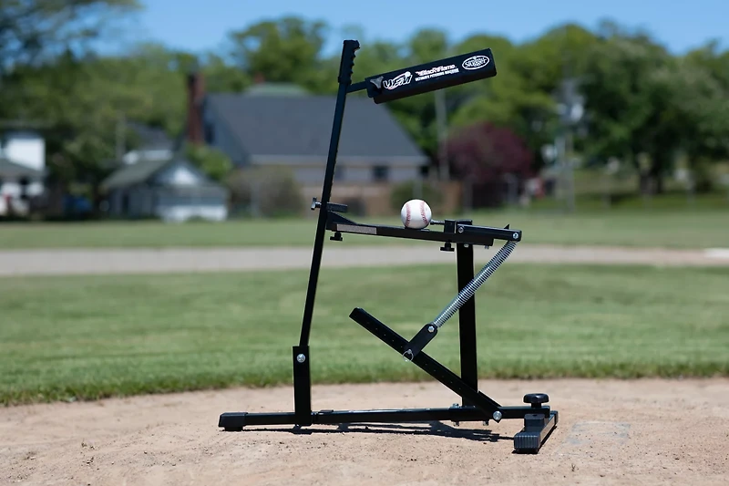 Louisville Slugger Black Flame Ultimate Pitching Machine