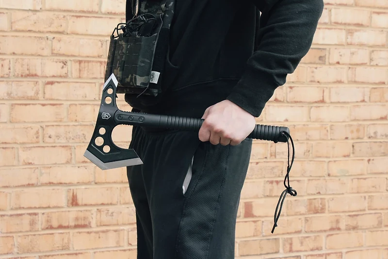 Sierra Zulu Bearded Claw Tactical 17.5 in Axe with Backspike