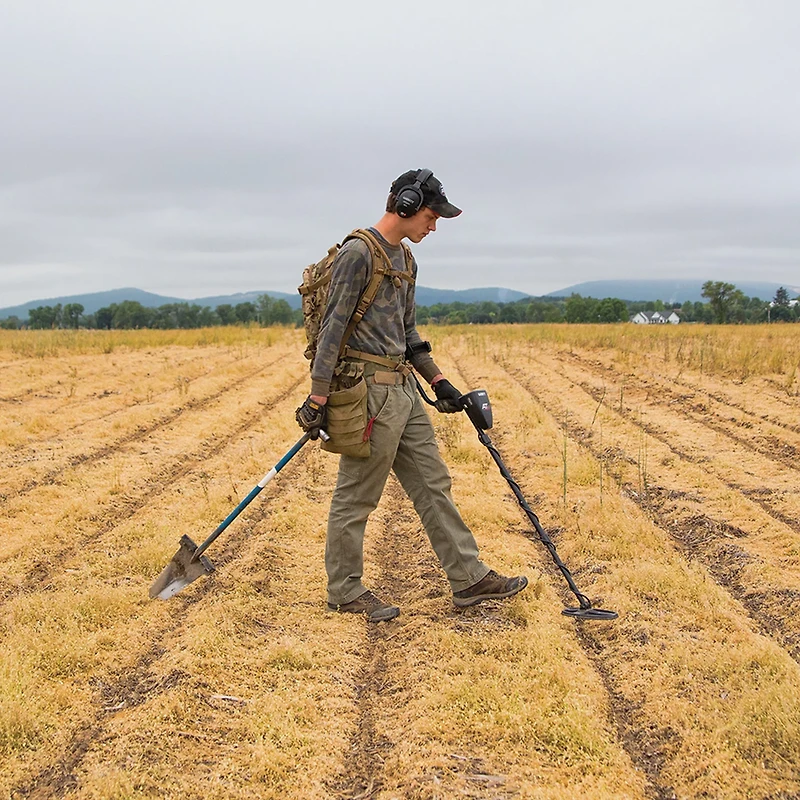 Garrett AT Max Metal Detector