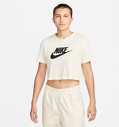 Nike Women's Sportswear Essential Cropped T-shirt
