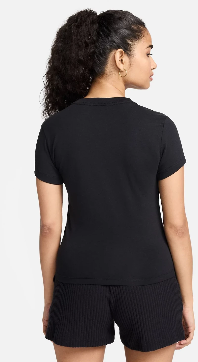 Nike Women's Sportswear Chill Knit T-Shirt