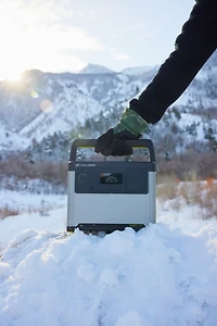 GOAL ZERO Yeti 700 6G 120V Portable Power Station