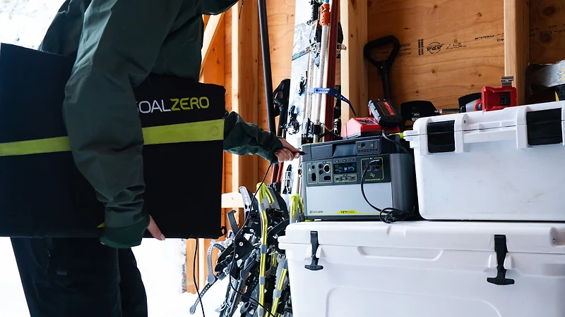 GOAL ZERO Yeti 1500 5G 120V Portable Power Station