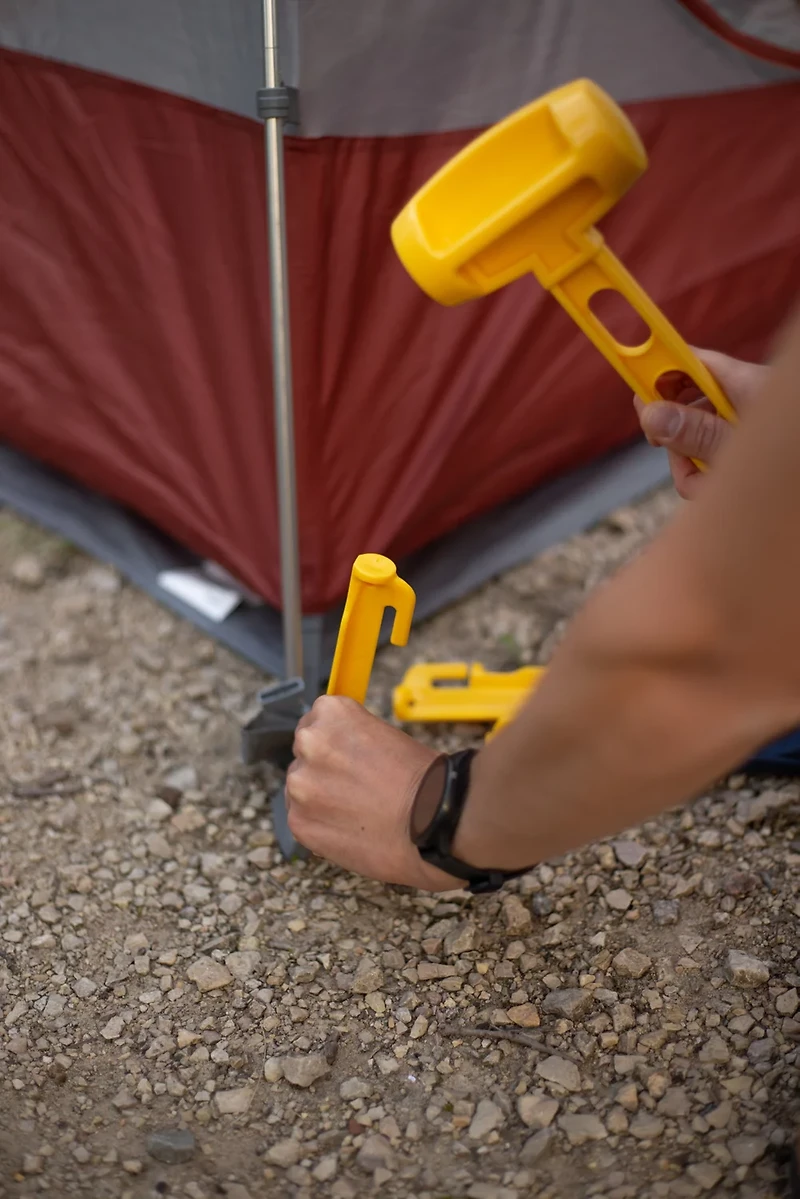 Coghlan's 9 in ABS Tent Pegs 6-Pack