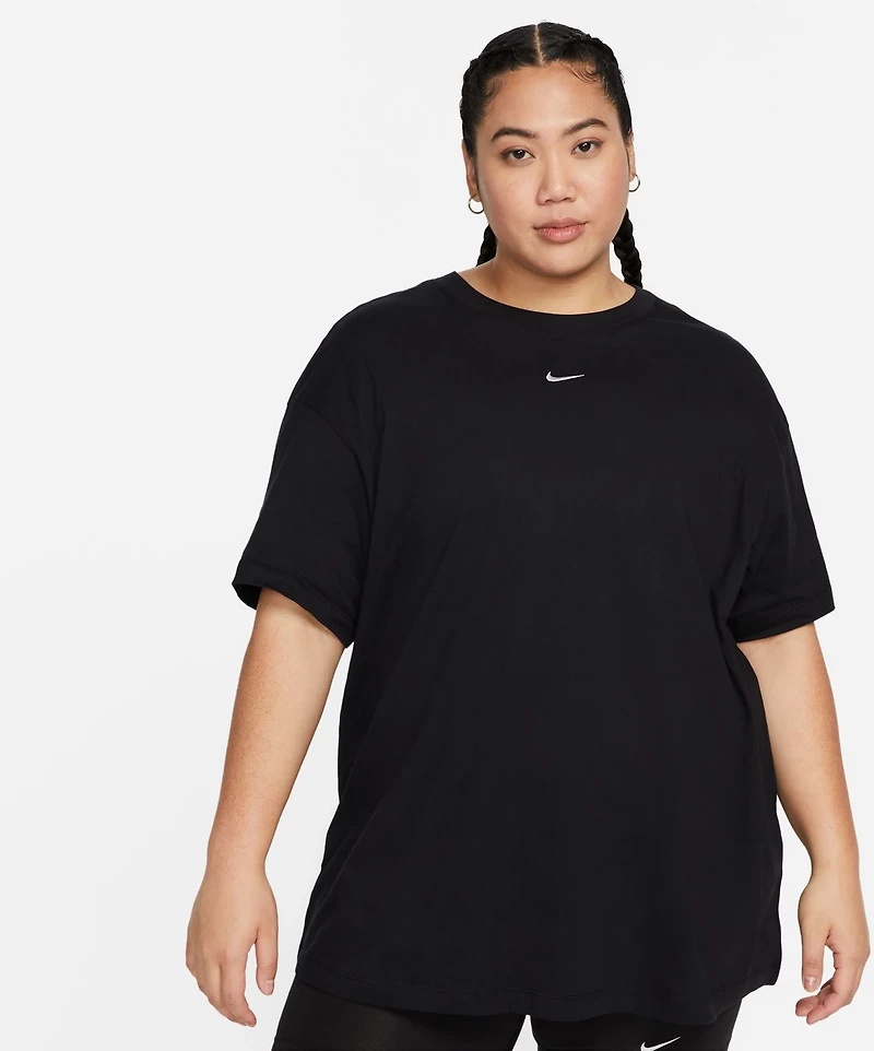 Nike Women's Sportswear Essential BF LBR Plus T-shirt