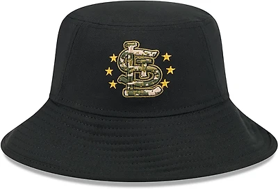 New Era Men's St. Louis Cardinals 2024 Armed Forces Day Bucket Hat