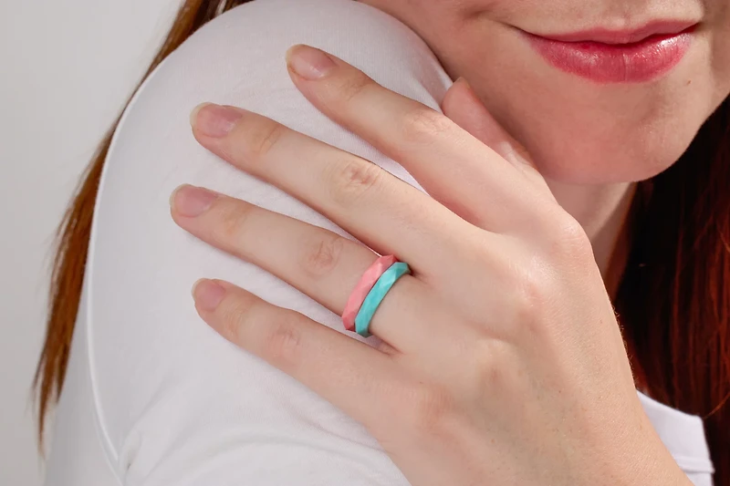 QALO Women's Natural Stone Drift Stackable Ring Set