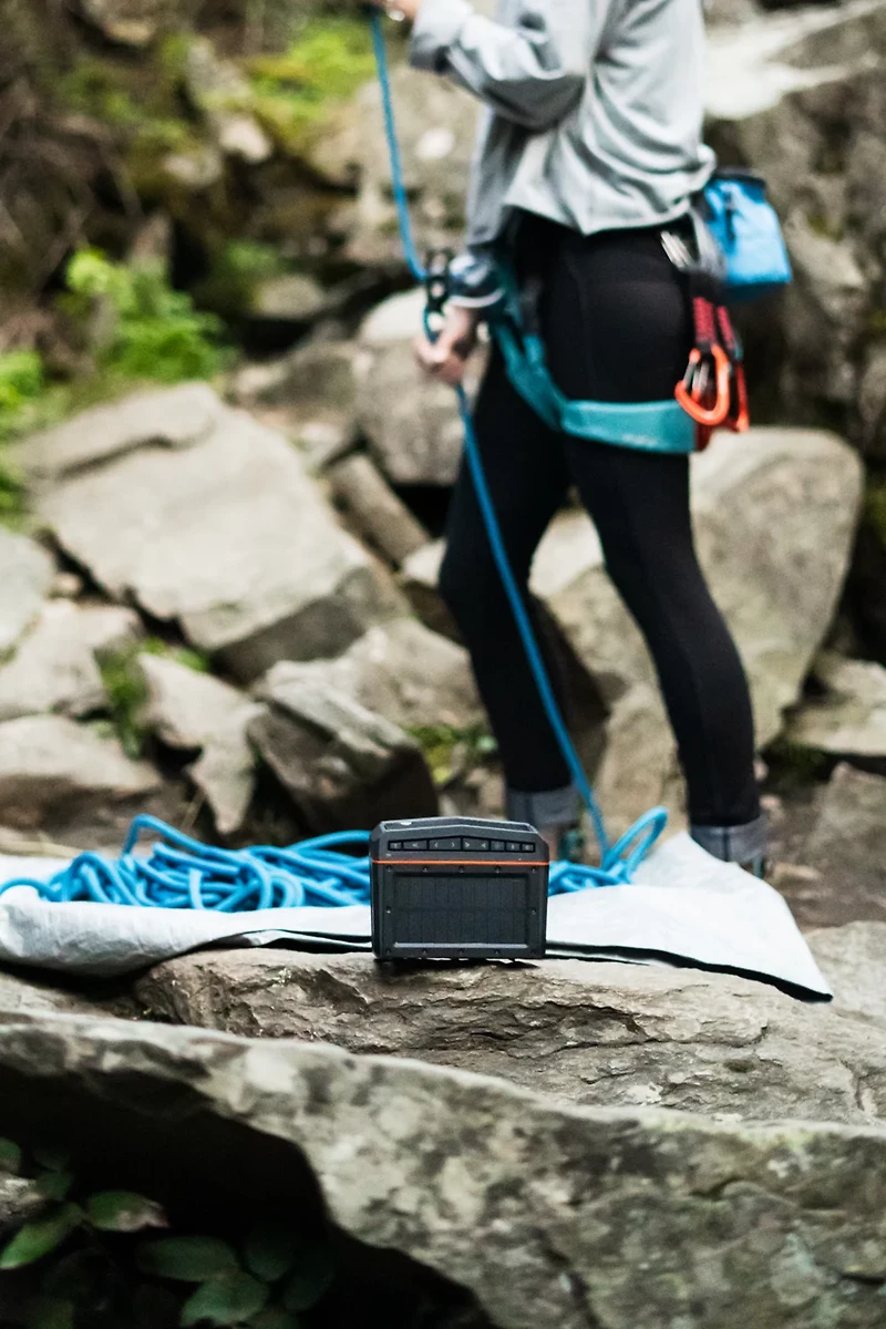 ECOXGEAR SolJam Solar Panel 20 W Waterproof Bluetooth Speaker