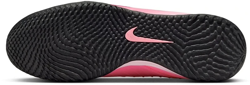 Nike Men's Phantom GX II Academy Soccer Cleats