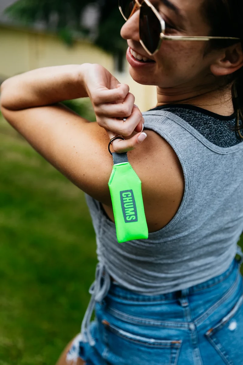 Chums Floating Neo Bright Keychain