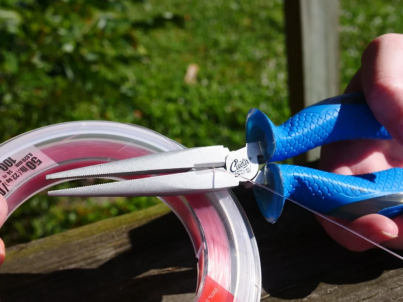 Cuda 8.75 in TI Needle Nose Pliers