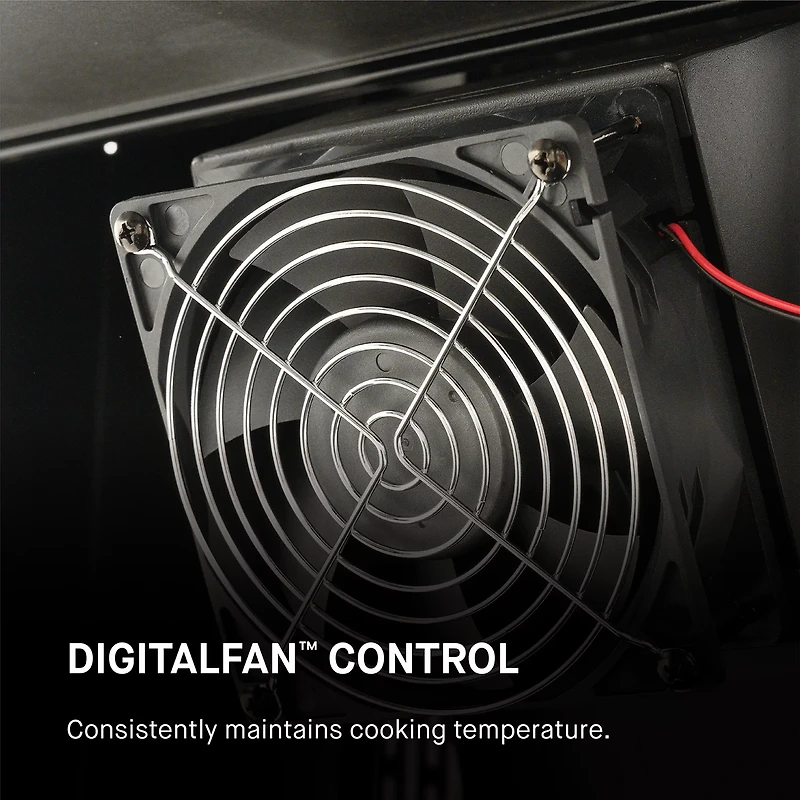 Masterbuilt Gravity Series 600 Digital Charcoal Grill and Smoker