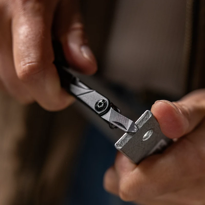 Gerber Dime Red Needle Nose Multi-Tool