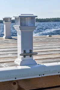 Dock Edge CleatLite Solar Dock Light with Mooring Cleat