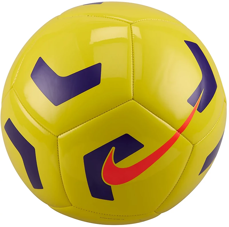 Nike Pitch Train Soccer Ball