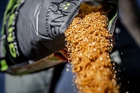 Big & J Bone Collector Blend 20 lb Bag