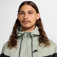 Nike Men's Sportswear Windrunner Windbreaker Jacket