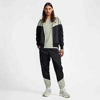 Nike Men's Sportswear Windrunner Windbreaker Jacket