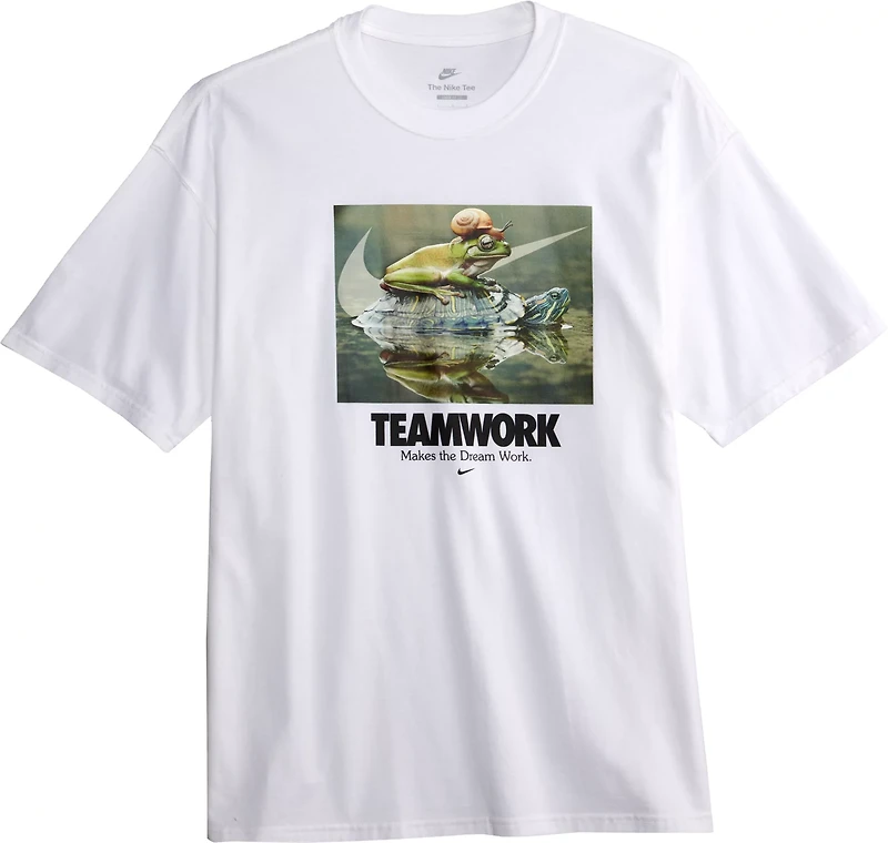 Nike Men's Sportswear Max90 Graphic T-shirt