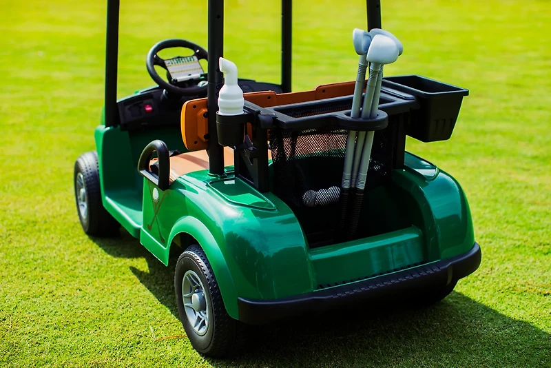 Dynacraft 24V Golf Cart Ride-On