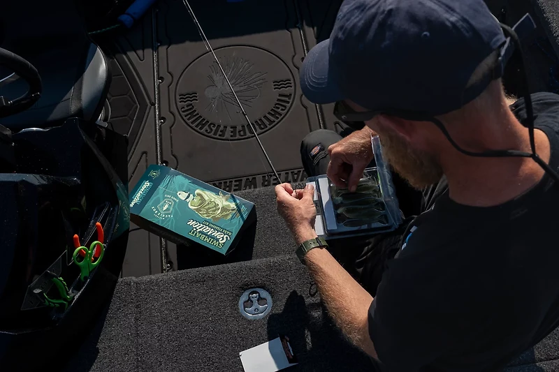 Mystery Tackle Box Swimbait Sensation Bass Fishing Kit