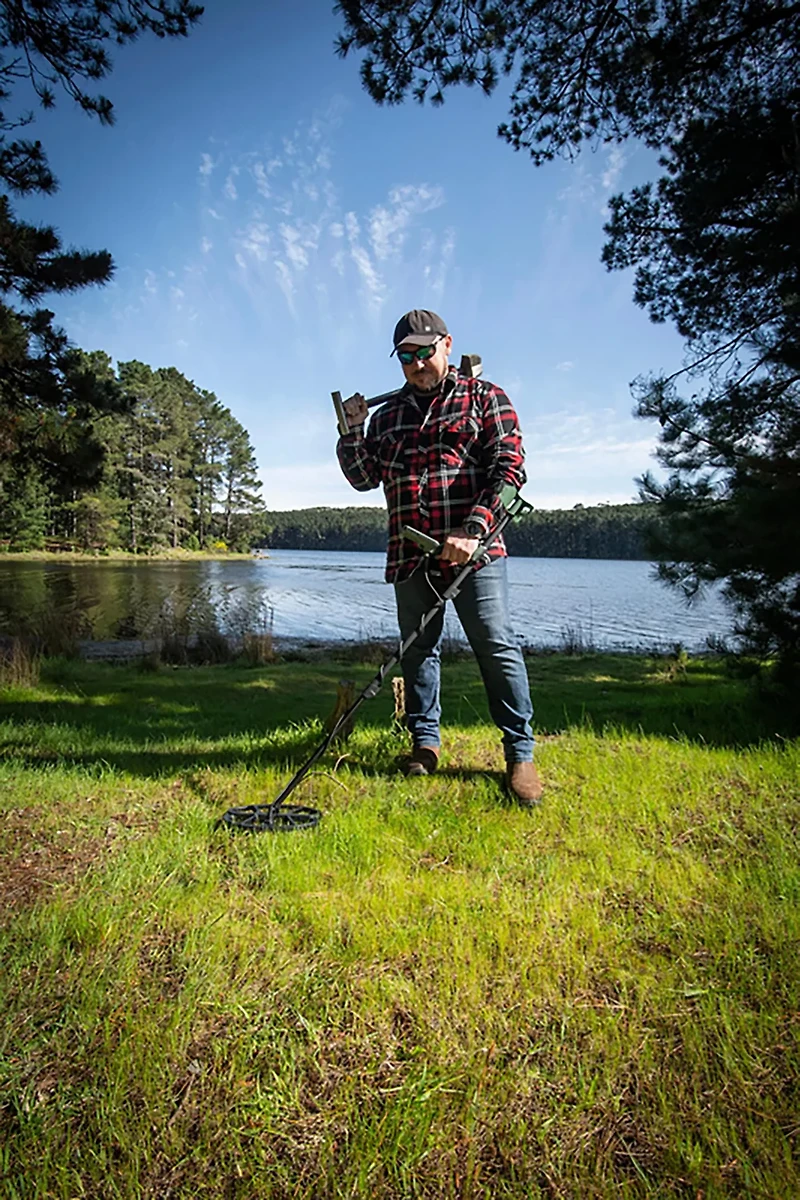 Minelab XTERRA PRO Metal Detector