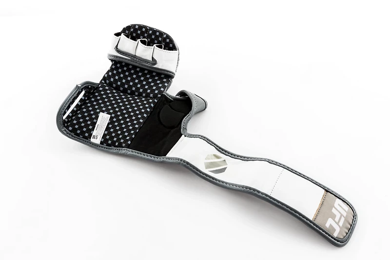 UFC Pro MMA Sparring Gloves