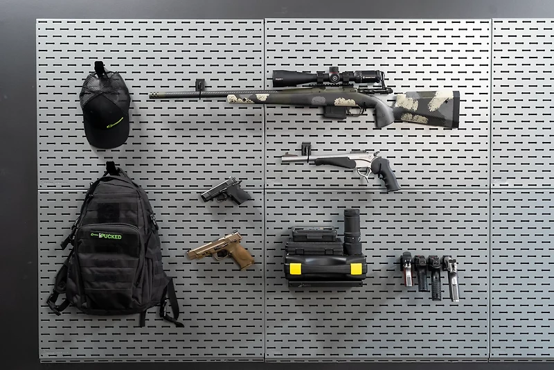 Lockdown SecureWall 24 in x 32 in Panel