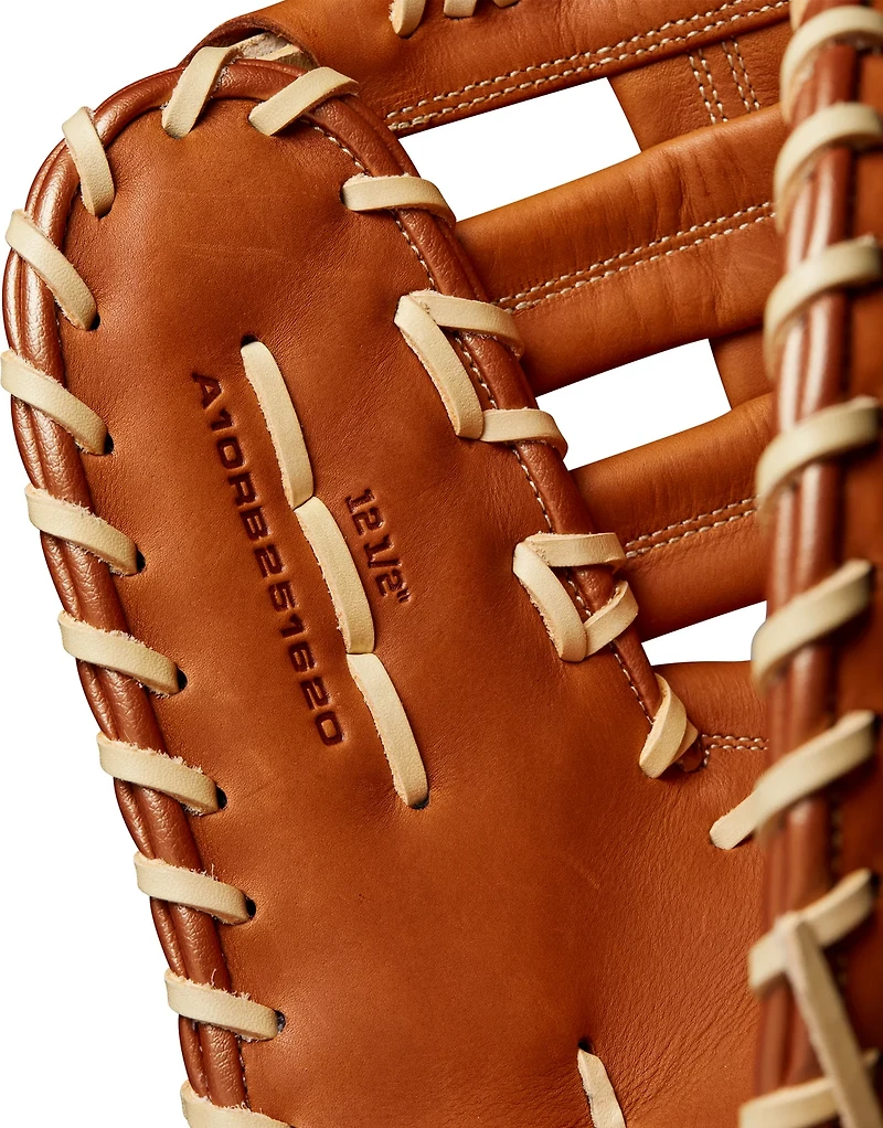 Wilson 12.5 in A1000 1620 Baseball First Base Mitt