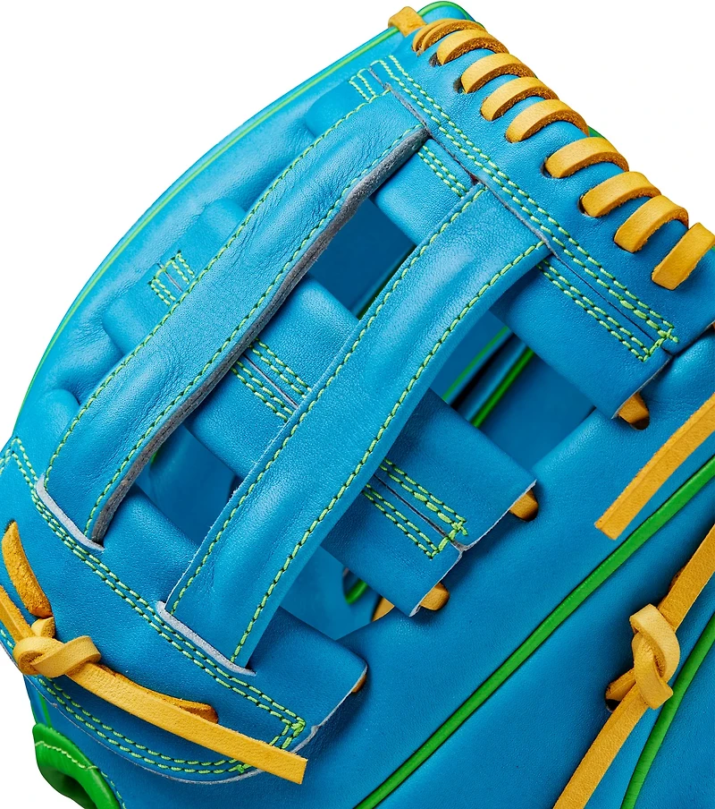 Wilson 11.5 in Spring A2000 PP05 Baseball Glove 2025