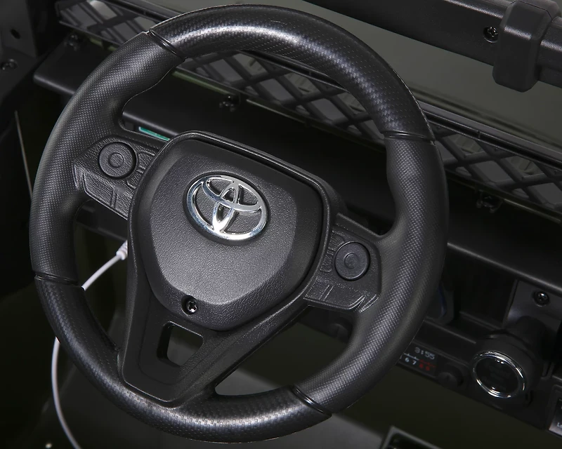 Dynacraft Kids' 12V Toyota FJ Ride On